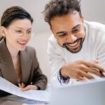 How to Become a Business Management Pro: Step-by-Step Guide